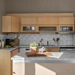 Apartmán Lovely Center With Amazing Views And Free Parking!