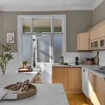 Lovely Center With Amazing Views And Free Parking! Leilighet